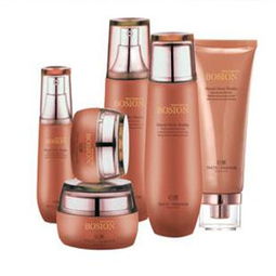 玨秀化妝品 產(chǎn)品與店鋪裝修，打造視覺與護(hù)膚的雙重盛宴